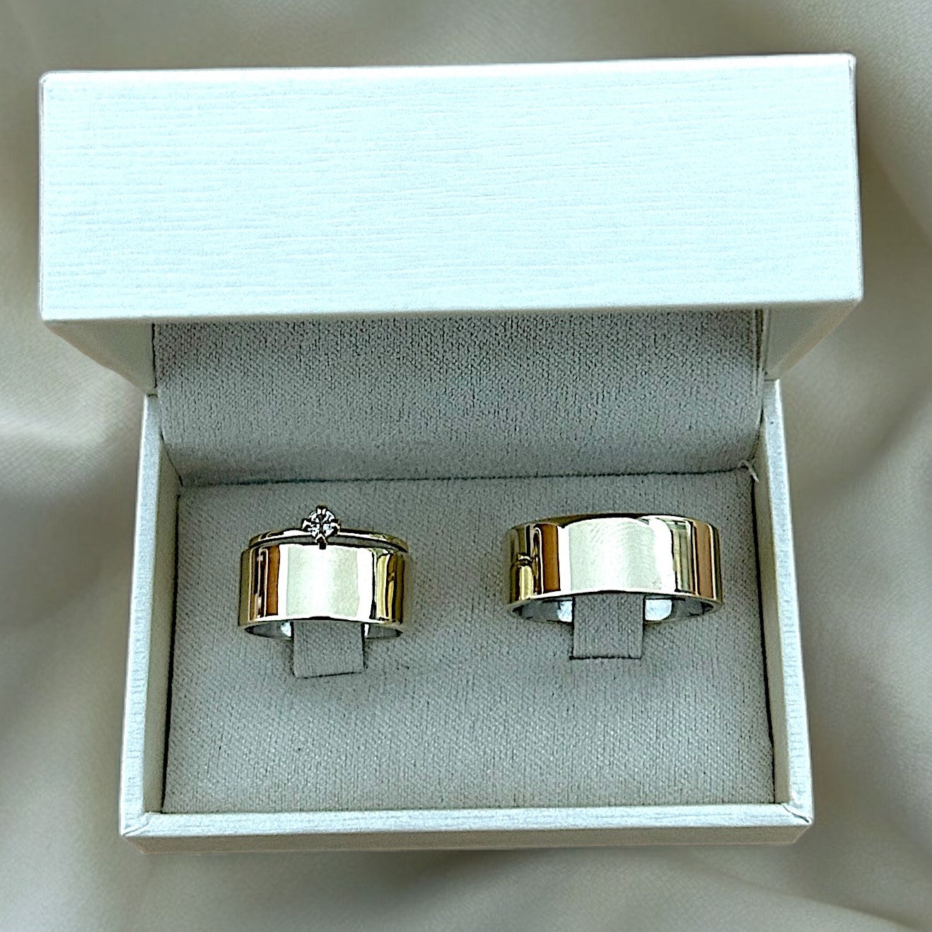 Alianças Real 18k 8mm